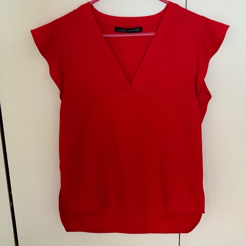 Beautiful Zara red top